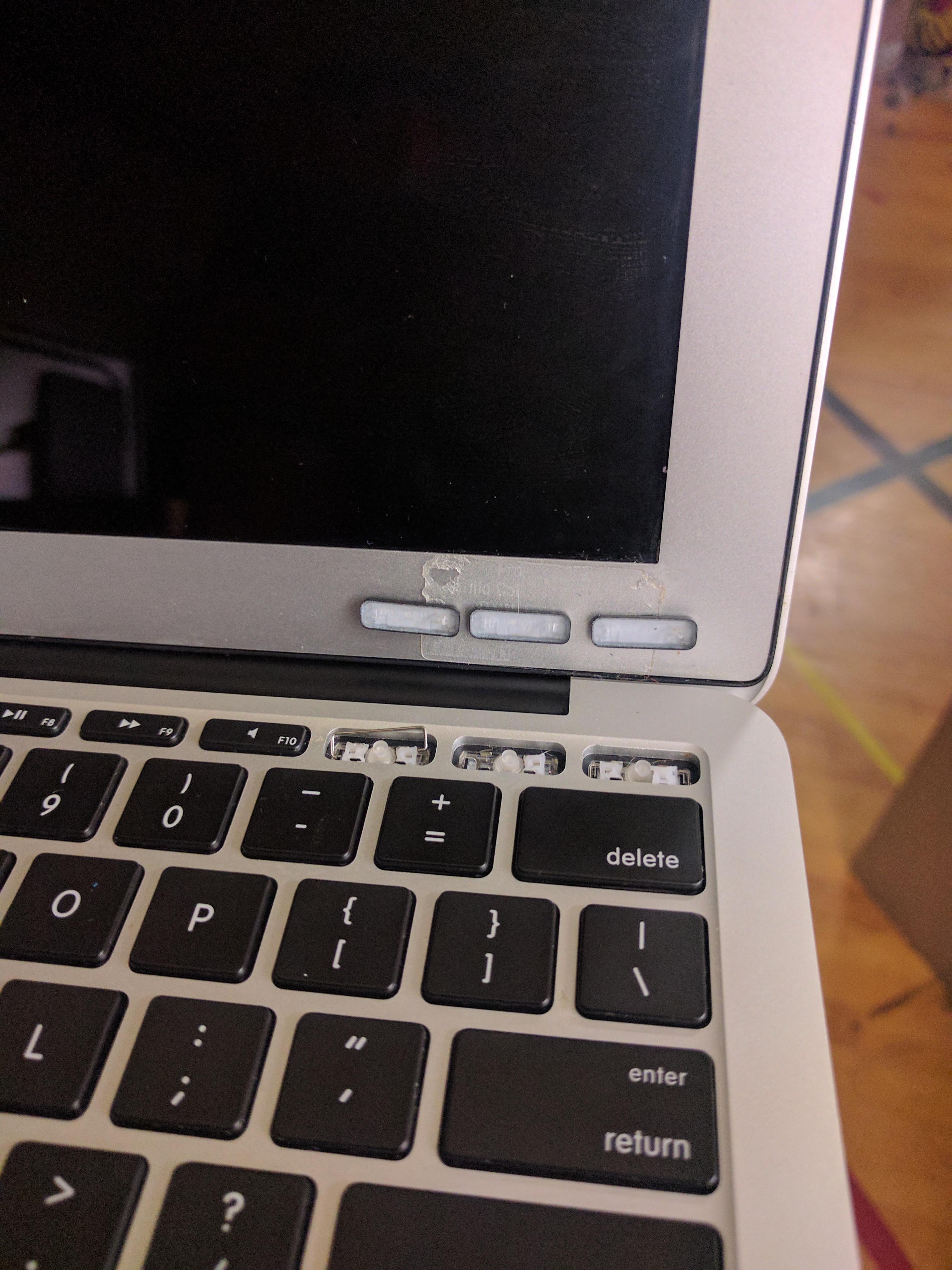 sticky windows mac delete key